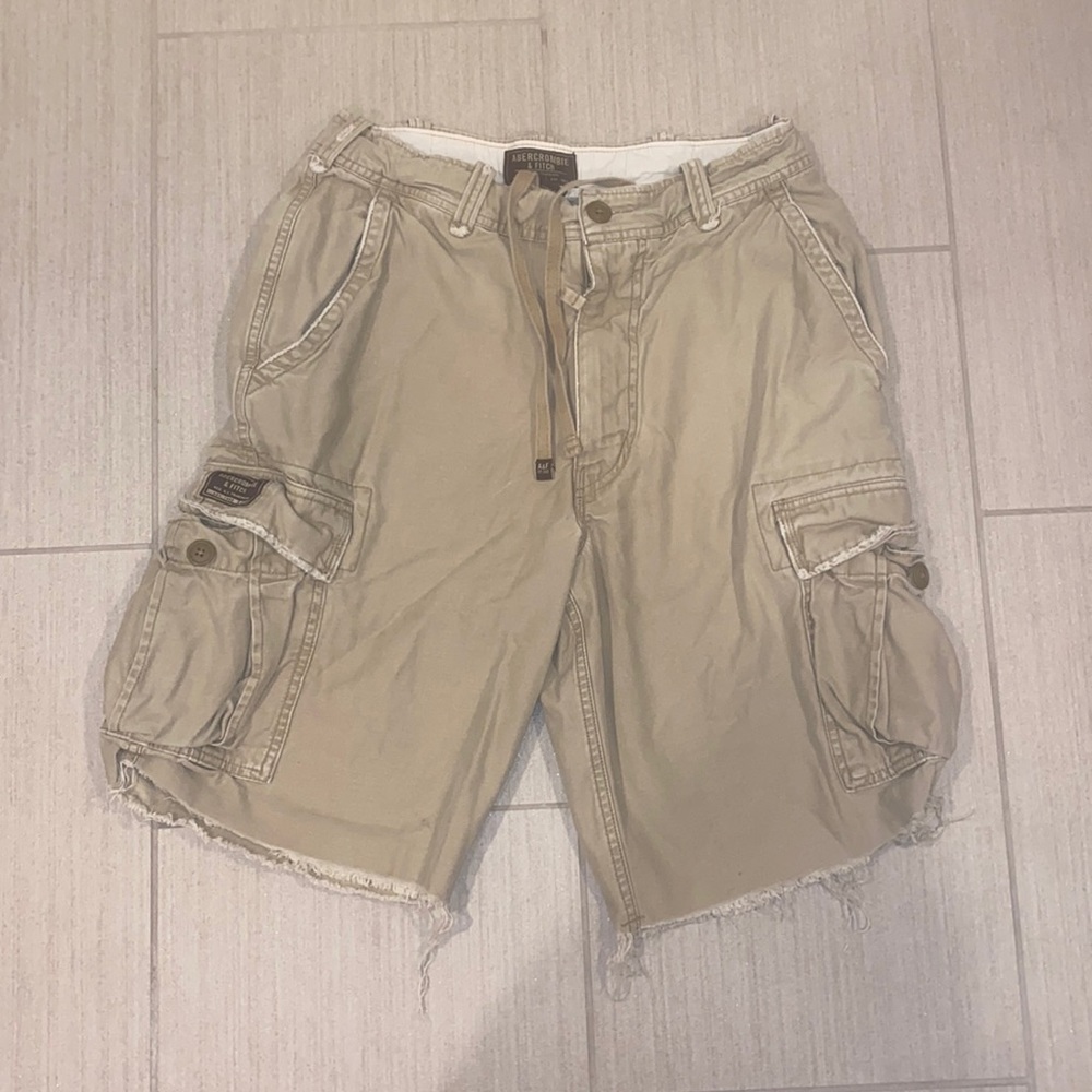 Abercrombie & Fitch cargo shorts size 30